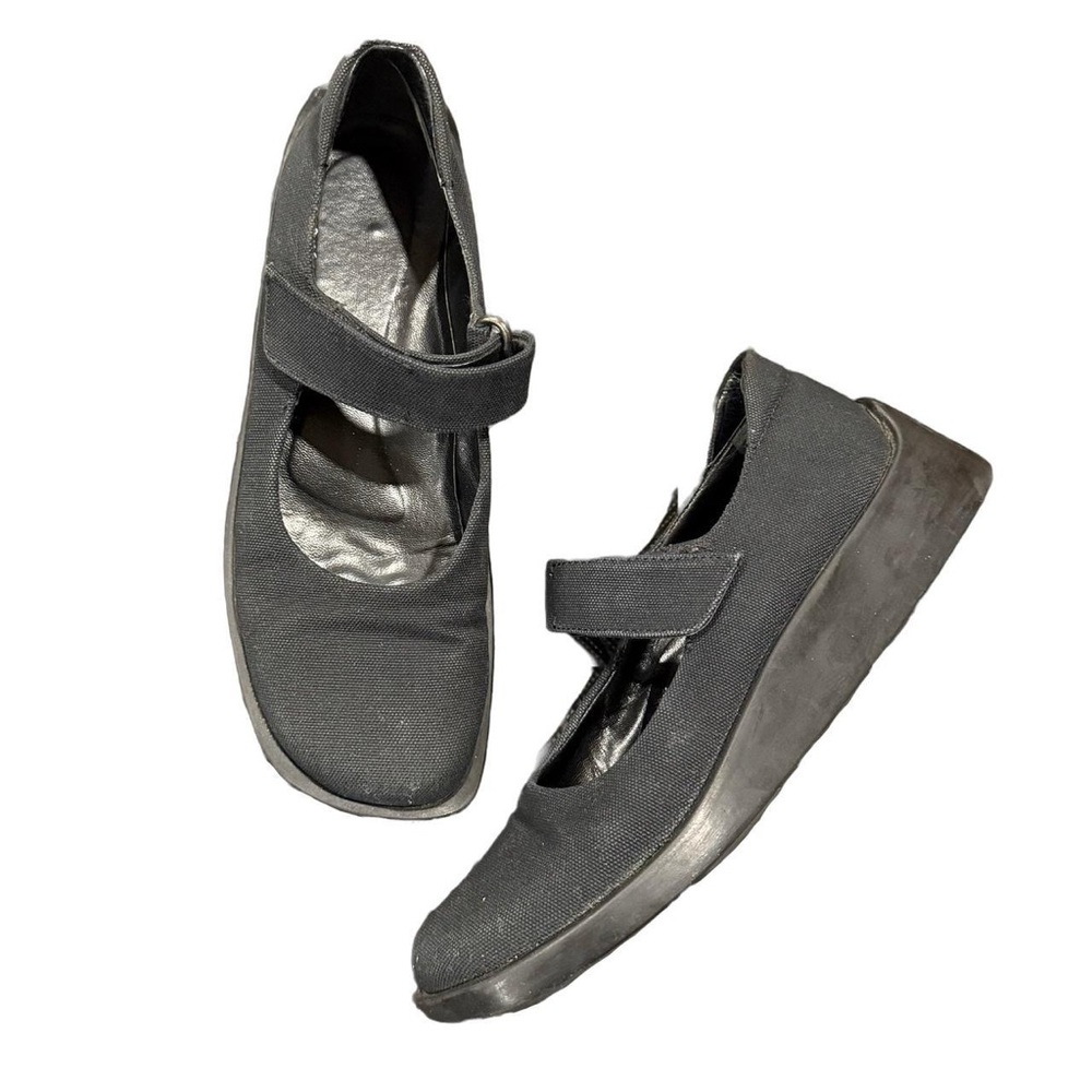 vintage 90s prada black platform mary janes